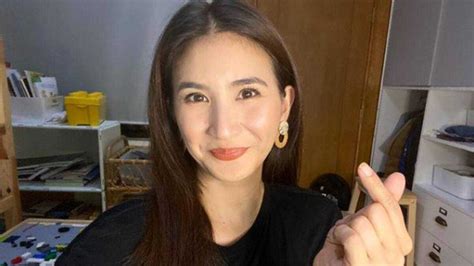 Rica Peralejo slams netizen who accused her of being.